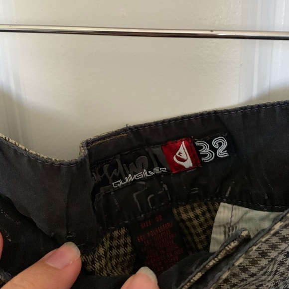 Hipster Quicksilver brown pattern pants - Picture 5 of 6